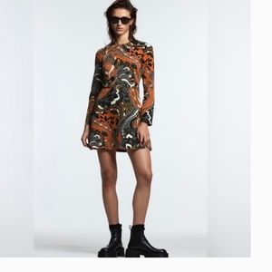 Zara printed midi skater dress size M